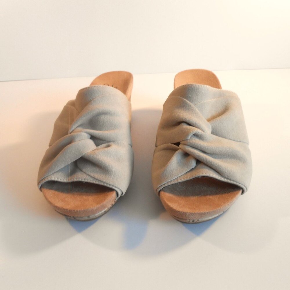 Life Stride Mallory Tan Wedge Sandals – Slip‑On Comfort – Size 6.5